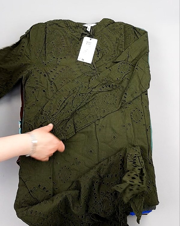 Фотография  643 - Платья Bestseller+DK Summer 035#5 кг, ЛОТ №8058 оптом в Салехарде и Ямало-Ненецком АО