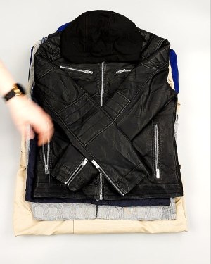 Фотография  598 - Ветровки м/ж C&A 025#10 кг, ЛОТ №7864 оптом в Салехарде и Ямало-Ненецком АО