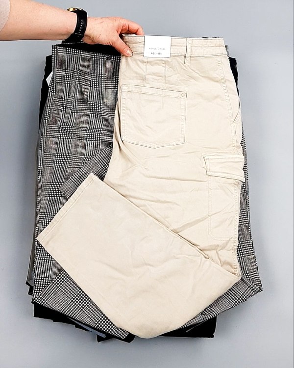 Фотография  168 - Брюки женские лето C&A 025#10 кг, ЛОТ №7895 оптом в Салехарде и Ямало-Ненецком АО