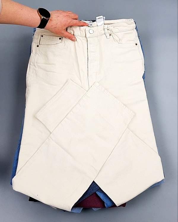 Фотография  448 - Джинсы NEXT Women#10 кг, ЛОТ №8034 оптом в Салехарде и Ямало-Ненецком АО