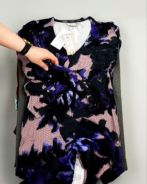 Фотография  386 - Платья Bestseller+DK Summer 035#5 кг, ЛОТ №8058 оптом в Салехарде и Ямало-Ненецком АО