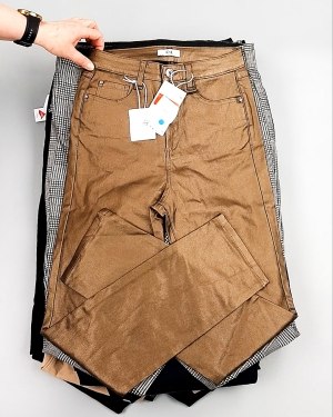 Фотография  293 - Брюки женские лето C&A 025#10 кг, ЛОТ №7892 оптом в Салехарде и Ямало-Ненецком АО