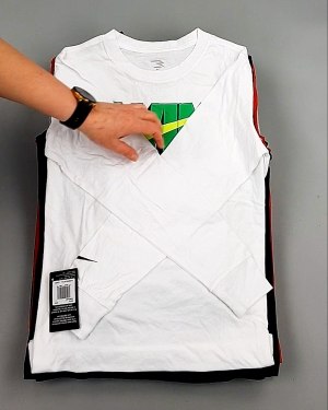 Фотография  713 - Тонковки детские NIKE CAN 084#5 кг, ЛОТ №7970 оптом в Салехарде и Ямало-Ненецком АО