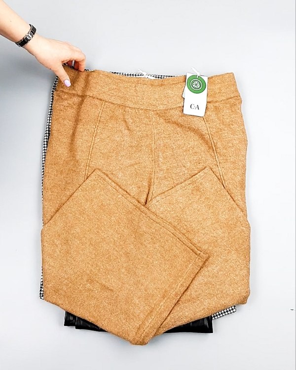 Фотография  883 - Брюки женские зима C&A 025#10 кг, ЛОТ №7908 оптом в Салехарде и Ямало-Ненецком АО