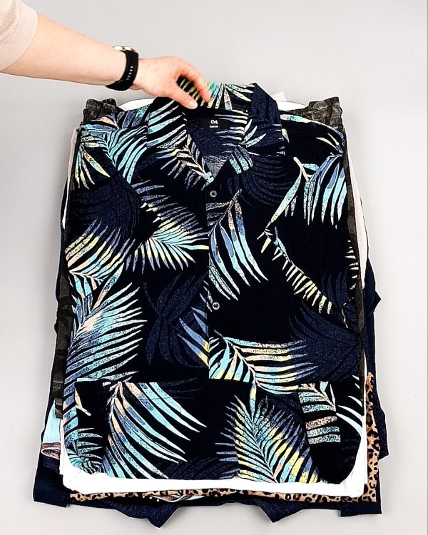 Фотография  517 - C&A Summer mix 022024#15 кг, ЛОТ №7919 оптом в Салехарде и Ямало-Ненецком АО