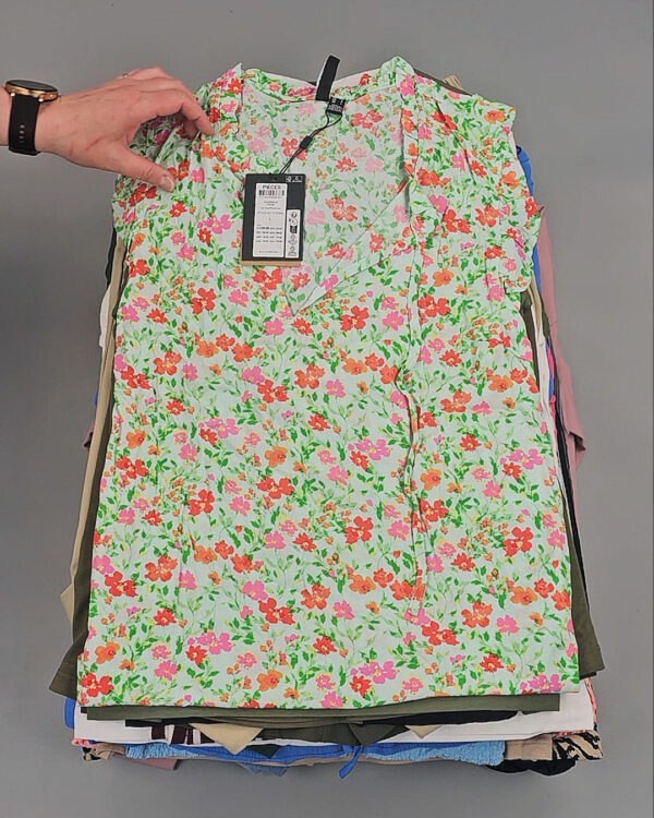 Фотография  835 - PIECES Summer mix 045#15 кг, ЛОТ №8421 оптом в Салехарде и Ямало-Ненецком АО