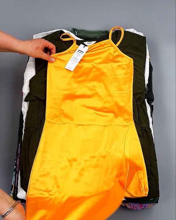 Фотография  631 - Платья Bestseller 44#5 кг оптом в Салехарде и Ямало-Ненецком АО