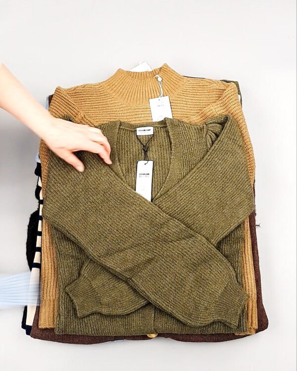 Фотография  264 - Джемпера Bestseller+DK 035#7 кг, ЛОТ №8258 оптом в Салехарде и Ямало-Ненецком АО