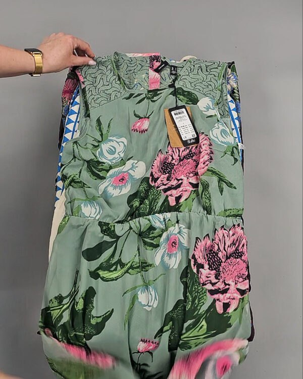 Фотография  215 - VERO MODA  Summer mix 045#13 кг, ЛОТ №8447 оптом в Салехарде и Ямало-Ненецком АО