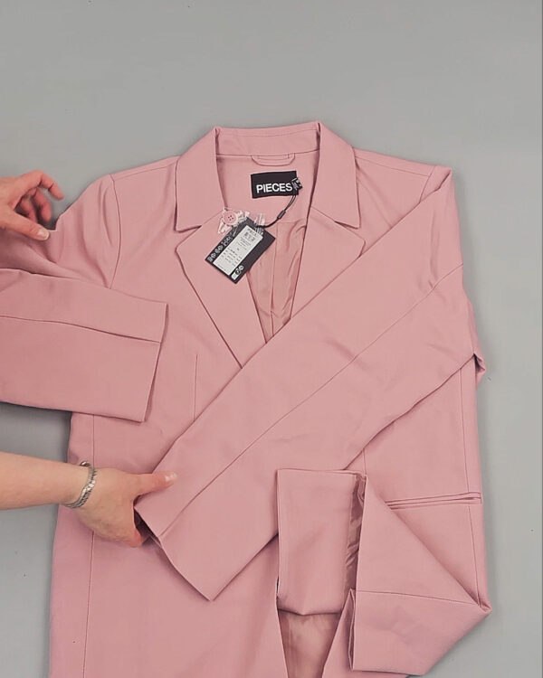 Фотография  267 - PIECES Summer mix 045#15 кг, ЛОТ №8421 оптом в Салехарде и Ямало-Ненецком АО