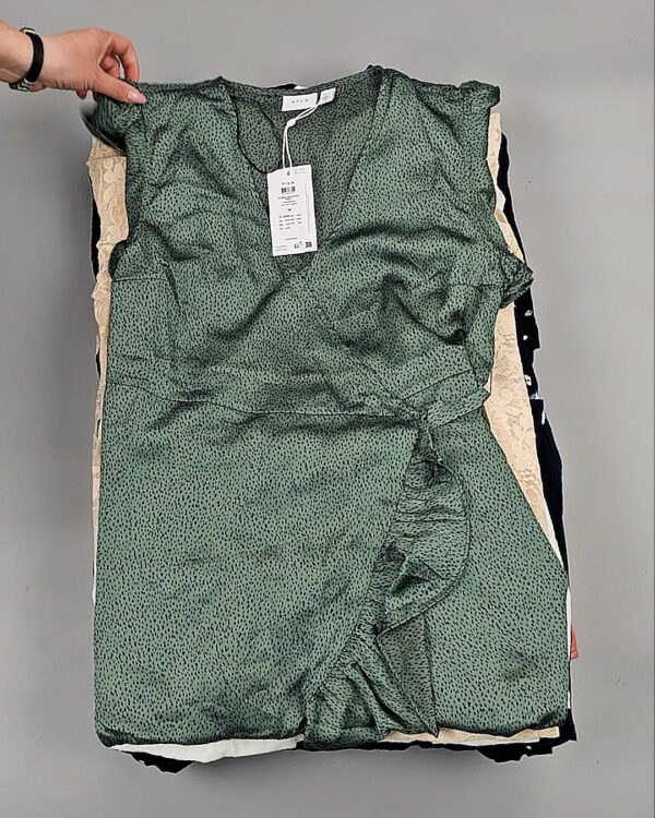 Фотография  364 - Платья VILA Summer 045#5 кг, ЛОТ №8618 оптом в Салехарде и Ямало-Ненецком АО