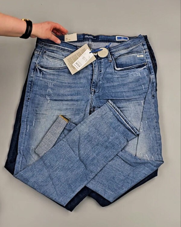 Фотография  800 - Джинсы BLEND HE 045#5 кг, ЛОТ №8685 оптом в Салехарде и Ямало-Ненецком АО