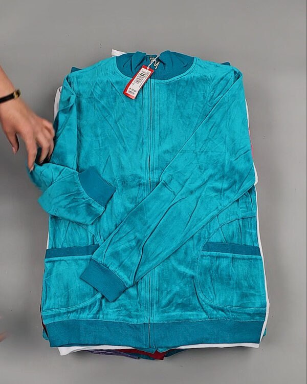 Фотография  532 - Спортивные костюмы  AD83#10 шт, ЛОТ №8642 оптом в Салехарде и Ямало-Ненецком АО