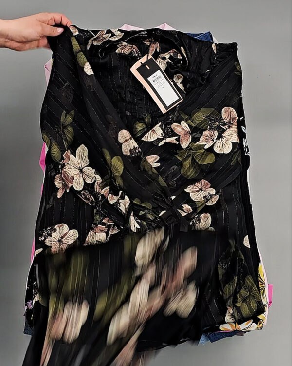 Фотография  141 - ONLY Summer mix 045#15 кг, ЛОТ №8458 оптом в Салехарде и Ямало-Ненецком АО