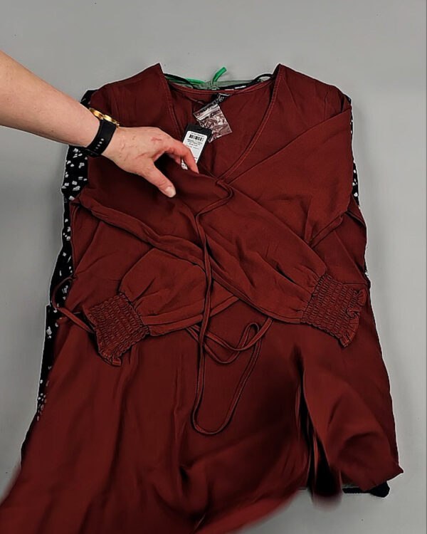 Фотография  141 - Платья VERO MODA Summer 045#4,1 кг, ЛОТ №8558 оптом в Салехарде и Ямало-Ненецком АО