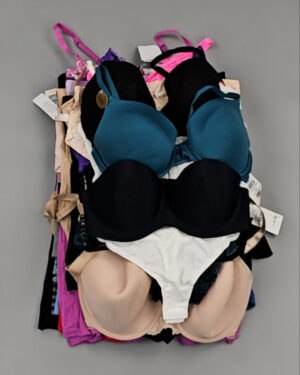 Купить Купальники Nordstrom 124#2,8 кг, ЛОТ №8490 оптом в Салехарде и Ямало-Ненецком АО