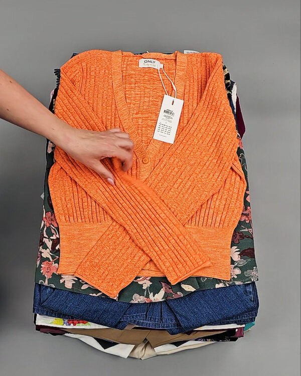 Фотография  110 - ONLY Summer mix 045#15 кг, ЛОТ №8456 оптом в Салехарде и Ямало-Ненецком АО