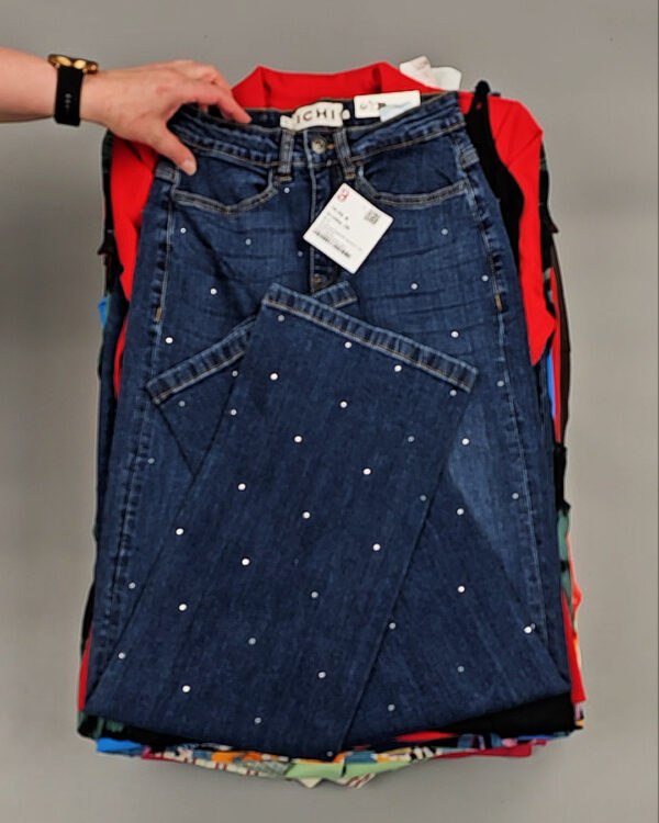 Фотография  689 - ICHI Summer mix 045#15 кг, ЛОТ №8585 оптом в Салехарде и Ямало-Ненецком АО