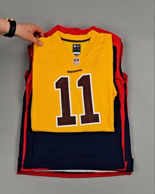 Фотография  215 - KIDS NIKE CAN 084#5 кг, ЛОТ №8504 оптом в Салехарде и Ямало-Ненецком АО