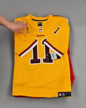 Фотография  828 - KIDS NIKE CAN 084#5 кг, ЛОТ №8476 оптом в Салехарде и Ямало-Ненецком АО