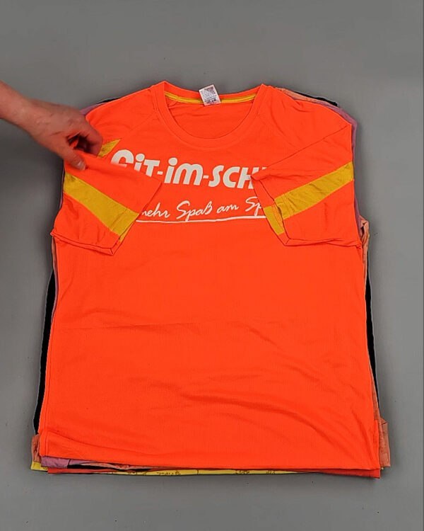 Фотография  412 - Футболки м/ж Cr+Ex#8,3 кг, ЛОТ № ВК0102 оптом в Салехарде и Ямало-Ненецком АО