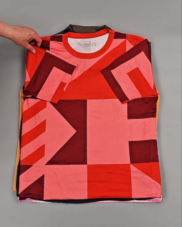 Фотография  687 - Футболки м/ж Cr+Ex#8 кг, ЛОТ № ВК0100 оптом в Салехарде и Ямало-Ненецком АО