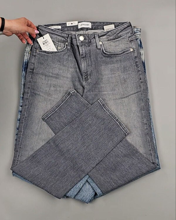 Фотография  684 - Джинсы JACK JONES men 045#5 кг, ЛОТ №8756 оптом в Салехарде и Ямало-Ненецком АО