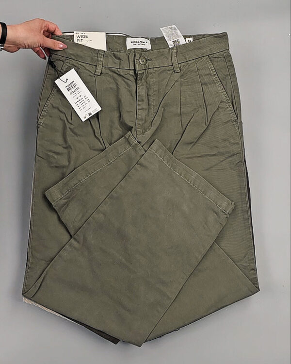 Фотография  690 - Брюки JACK JONES men 045#5 кг, ЛОТ №8893 оптом в Салехарде и Ямало-Ненецком АО