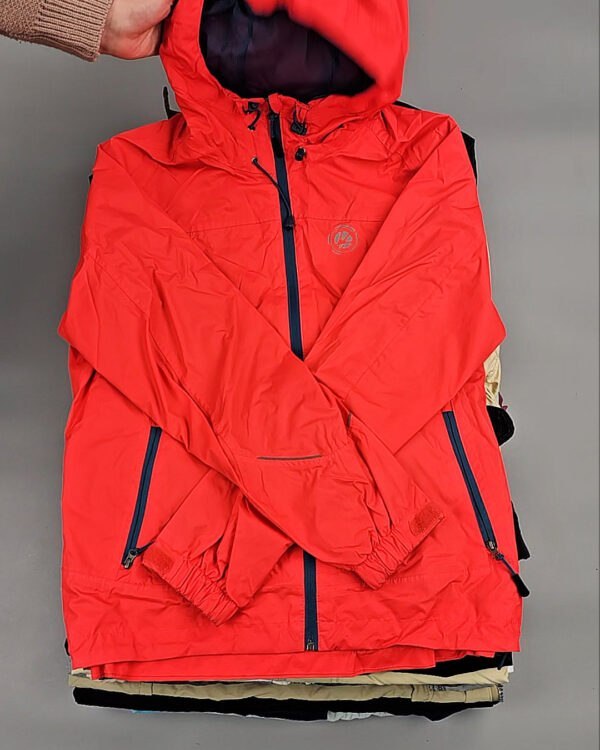 Фотография  972 - Ветровки женские#25 кг, ЛОТ № ВК0086 оптом в Салехарде и Ямало-Ненецком АО