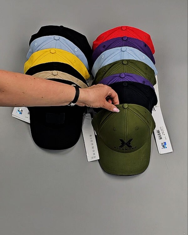 Фотография  553 - Кепки мужские C-3328 (MEN CAPS J-R/S) #20 шт оптом в Салехарде и Ямало-Ненецком АО