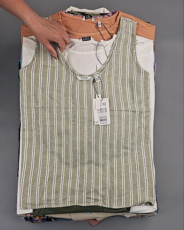 Фотография  842 - B.YOUNG Summer mix 045#17 кг, ЛОТ №8918 оптом в Салехарде и Ямало-Ненецком АО