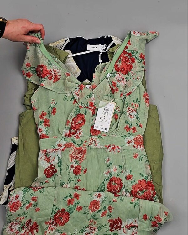 Фотография  661 - Платья VILA Summer 045#5 кг, ЛОТ №8773 оптом в Салехарде и Ямало-Ненецком АО