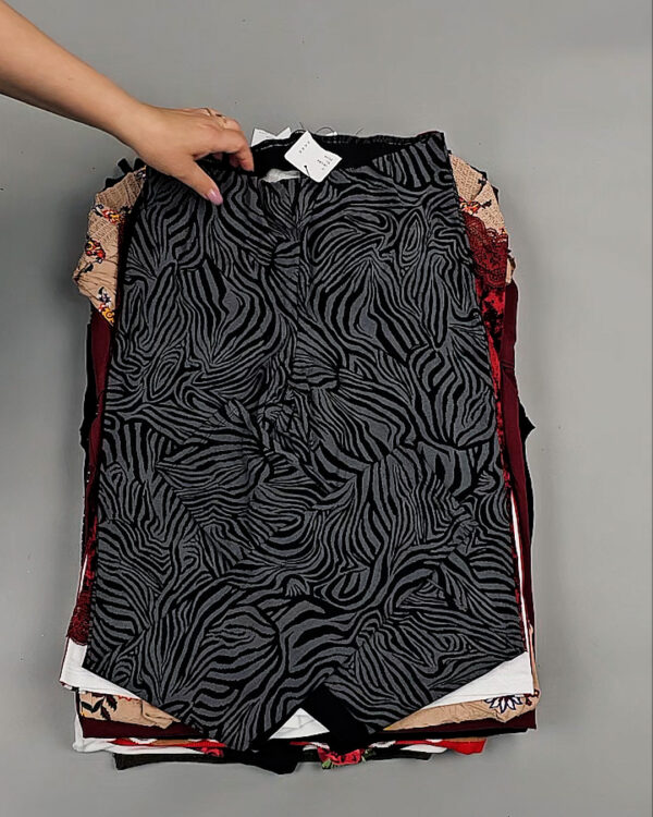 Фотография  777 - CALZEDONIA лето mix#50 шт, ЛОТ №8858 оптом в Салехарде и Ямало-Ненецком АО