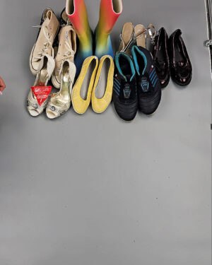 Фотография  735 - Обувь лето крем+экстра (SHOES Summer Cream+Extra)#20 кг, ЛОТ № ВК0116 оптом в Салехарде и Ямало-Ненецком АО