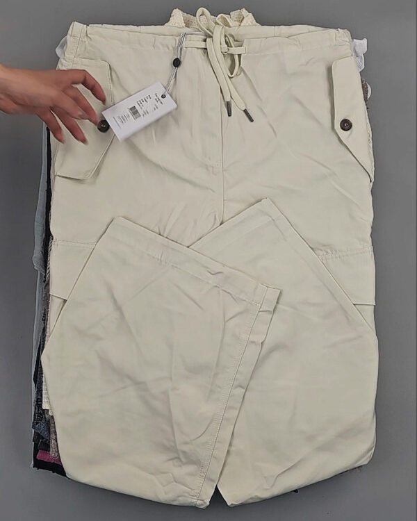 Фотография  989 - CO COUTURE mix 075#25 шт, ЛОТ №9008 оптом в Салехарде и Ямало-Ненецком АО