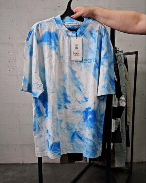 Фотография  836 - LACOSTE, CALVIN KLEIN, TOMMY HILFIGER, GUESS + 075#20 шт, ЛОТ №9072 оптом в Салехарде и Ямало-Ненецком АО