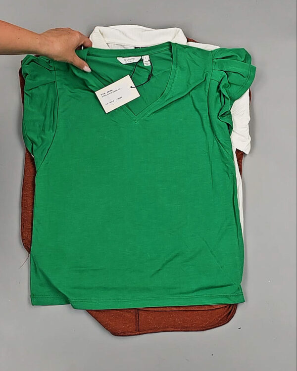 Фотография  932 - Футболки DK COMPANY 045 B#5,8 кг, ЛОТ №9089 оптом в Салехарде и Ямало-Ненецком АО