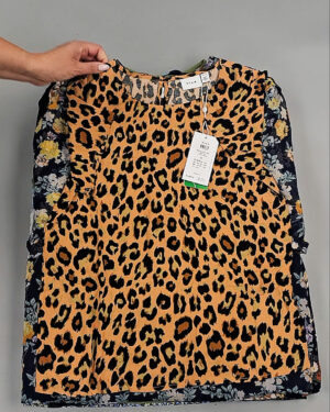 Фотография  670 - Блузки+Джемпера Bestseller Summer 045 B#8,5 кг, ЛОТ №9039 оптом в Салехарде и Ямало-Ненецком АО