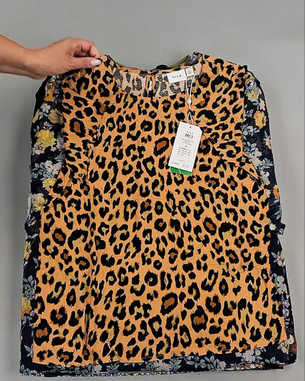 Фотография  881 - Блузки+Джемпера Bestseller Summer 045 B#8,5 кг, ЛОТ №9039 оптом в Салехарде и Ямало-Ненецком АО