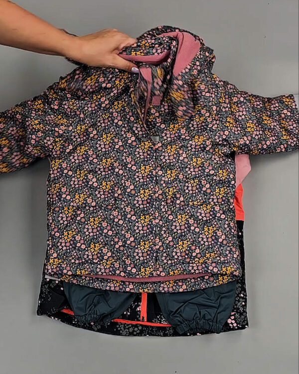 Фотография  777 - Верхняя одежда TCM kids 074#7 кг, ЛОТ СТ-9330 оптом в Салехарде и Ямало-Ненецком АО