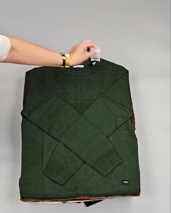 Фотография  348 - JACK JONES Men Winter mix 075#20 кг, ЛОТ № СТ-9267 оптом в Салехарде и Ямало-Ненецком АО