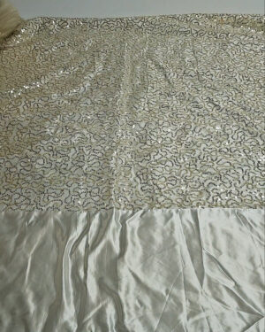 Фотография  327 - Покрывала#12,5 кг, ЛОТ СХ-0186 оптом в Салехарде и Ямало-Ненецком АО