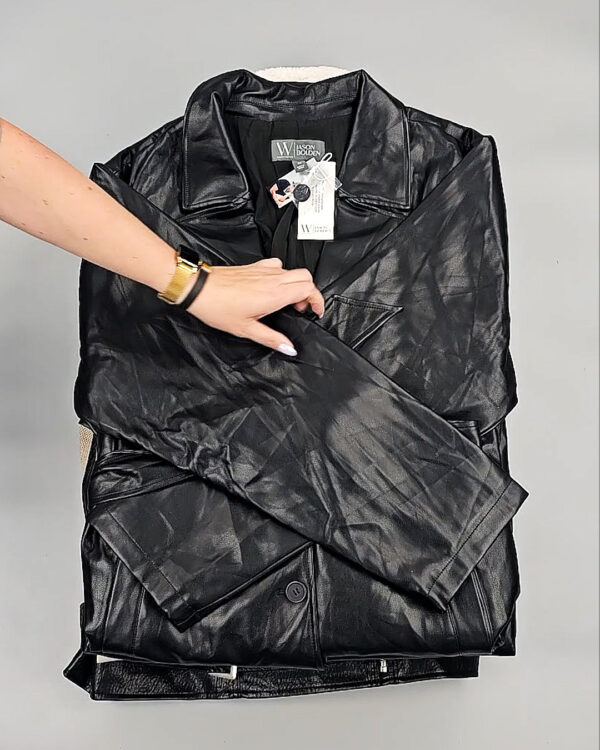 Фотография  380 - Ветровки женские CAN 104#11,5 кг, ЛОТ СТ-9402 оптом в Салехарде и Ямало-Ненецком АО