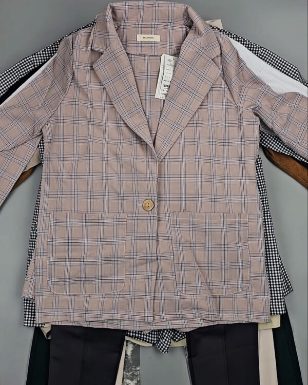 Фотография  819 - Комплекты жен Корея 085#5 кг оптом в Салехарде и Ямало-Ненецком АО