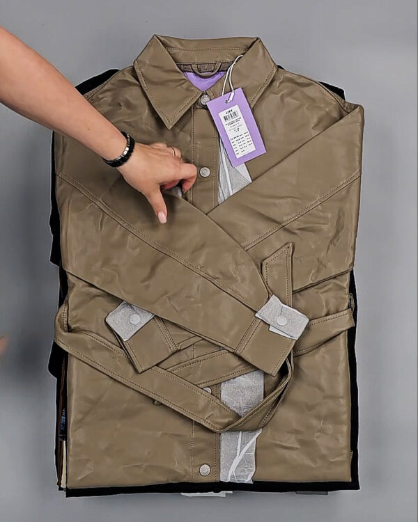 Фотография  816 - Ветровки Bestseller+DK 035#10 кг, ЛОТ СТ-9399 оптом в Салехарде и Ямало-Ненецком АО