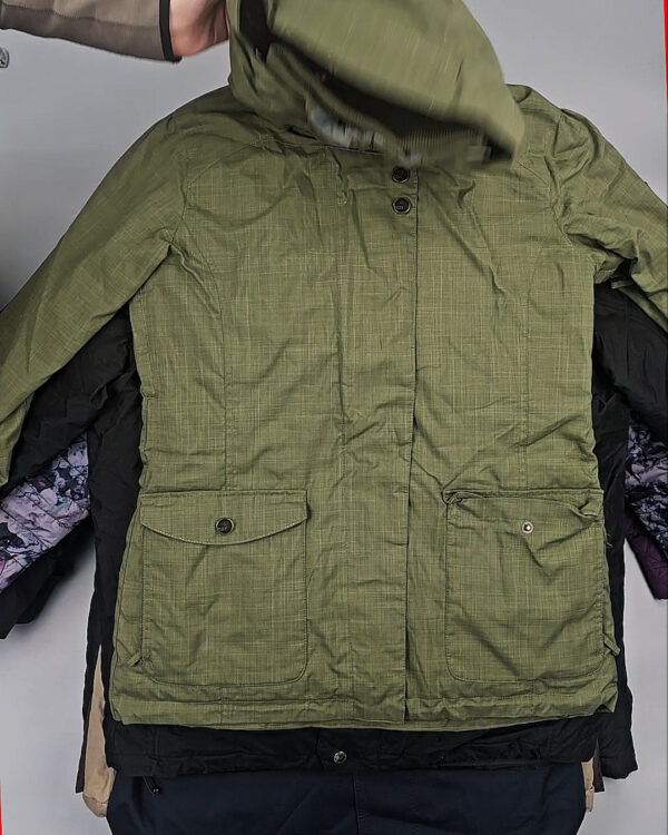 Фотография  666 - Куртки#25 кг, ЛОТ № СХ-0169 оптом в Салехарде и Ямало-Ненецком АО