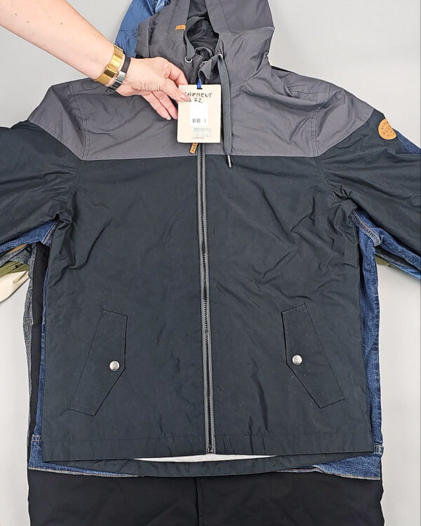 Фотография  375 - Ветровки BLEND HE + 075#10 кг, ЛОТ СТ-9569 оптом в Салехарде и Ямало-Ненецком АО