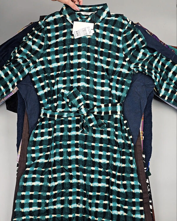 Фотография  426 - B.YOUNG Winter mix 104#15 кг, ЛОТ СТ-9596 оптом в Салехарде и Ямало-Ненецком АО