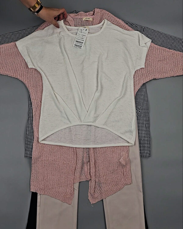 Фотография  330 - Комплекты жен Корея 085#5 кг, ЛОТ СТ-9574 оптом в Салехарде и Ямало-Ненецком АО