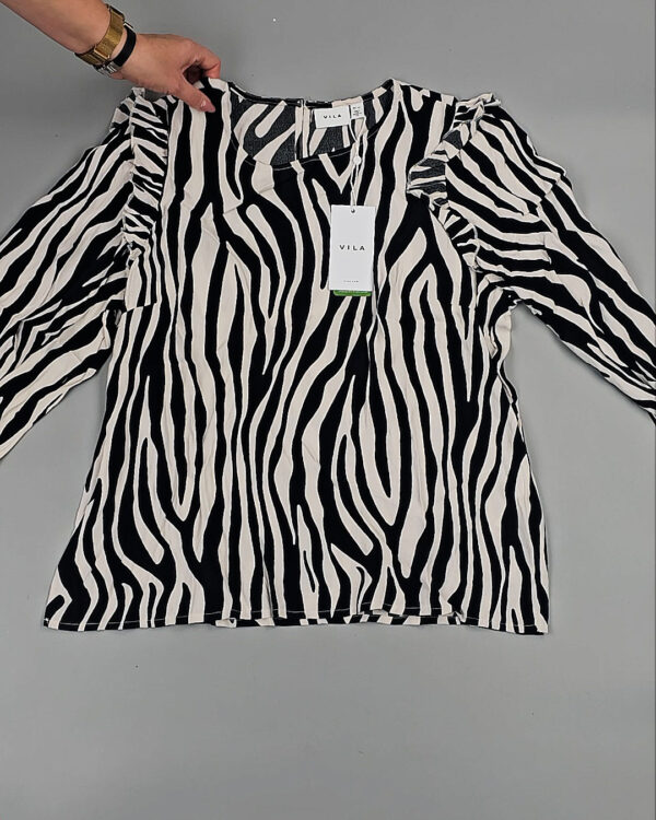 Фотография  212 - Блузки VILA Summer 045#5 кг, ЛОТ СТ-9591 оптом в Салехарде и Ямало-Ненецком АО